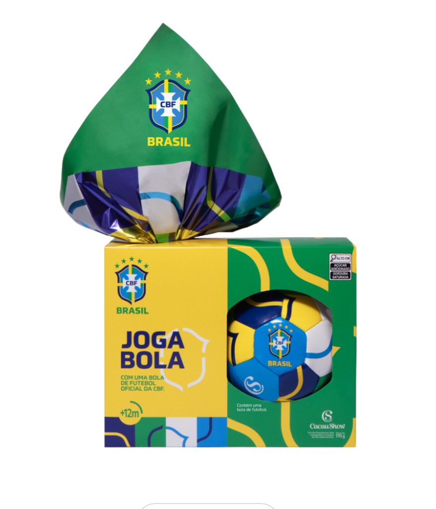 Ovo CBF Brasil com bola